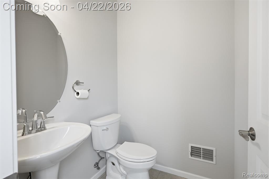 41594 Mitchell Road, Novi, MI 48377 — Photo 14