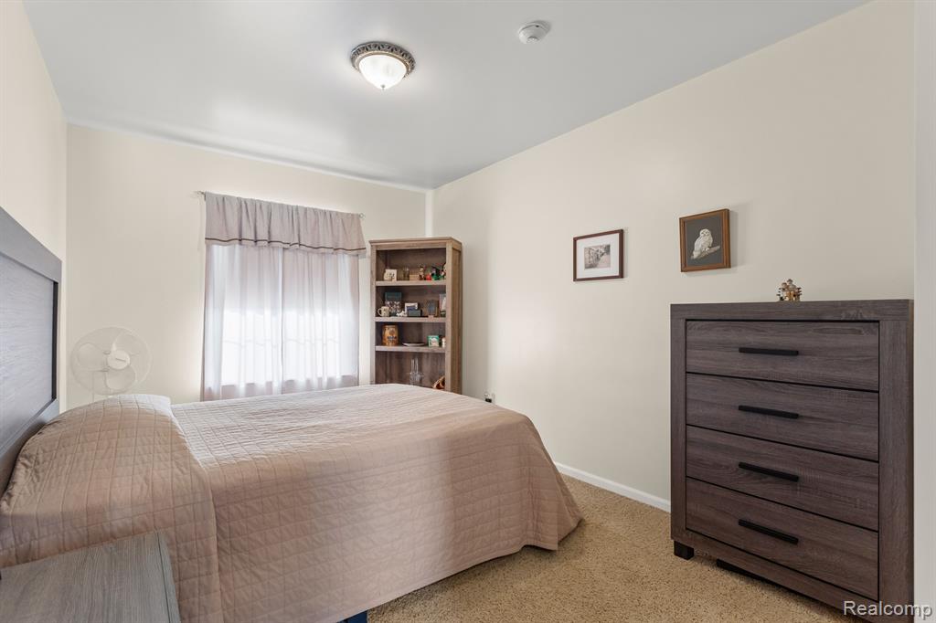 43579 YORKVILLE Drive, Canton, MI 48188 — Photo 13