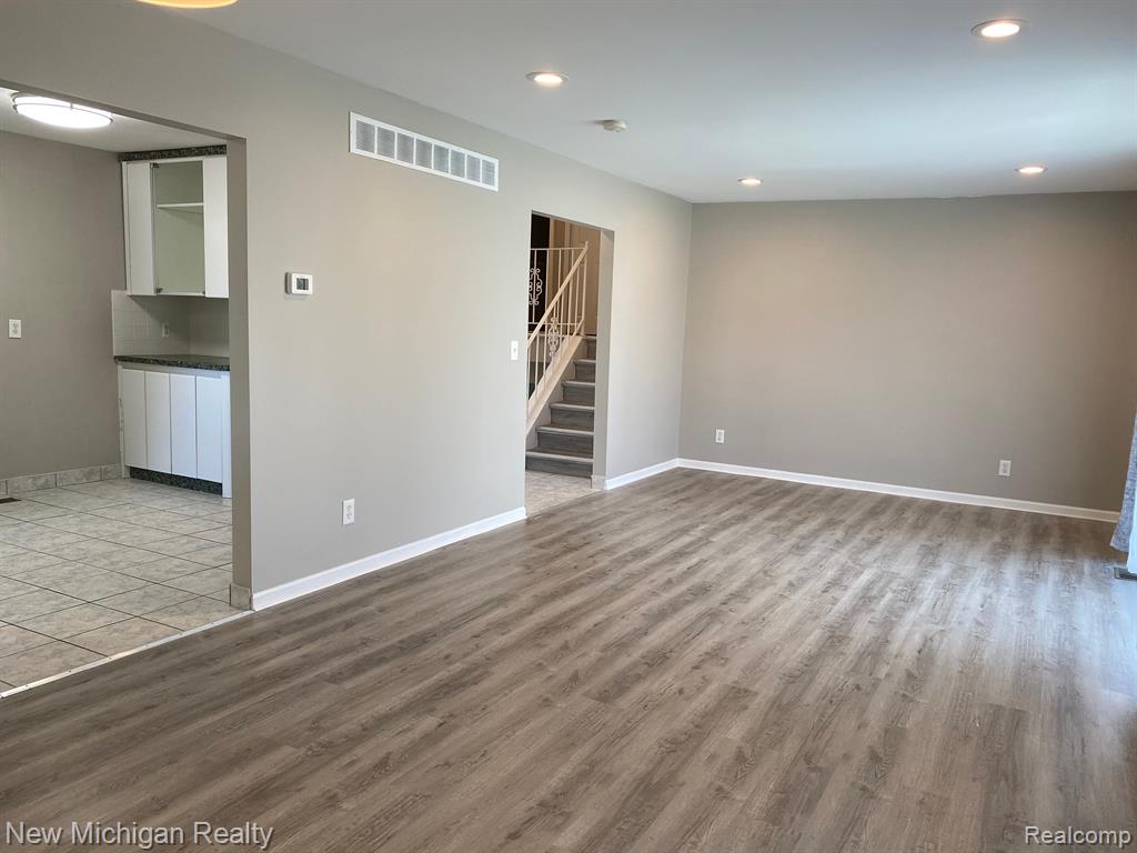 4791 ADMIRAL Drive, Sterling Heights, MI 48310 — Photo 11