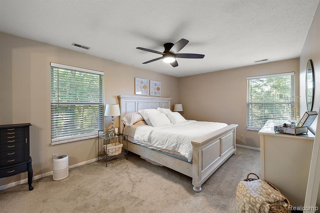 61149 GREENWOOD Drive, South Lyon, MI 48178 — Photo 21