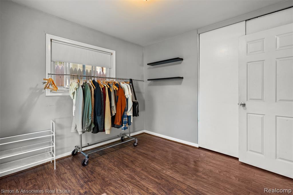 7568 Hazelton Street, Dearborn Heights, MI 48127 — Photo 14