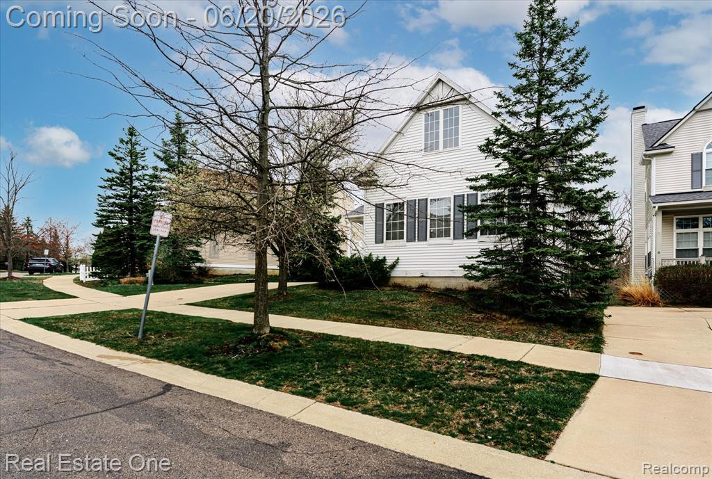 1537 Chapleau Drive - Photo 4