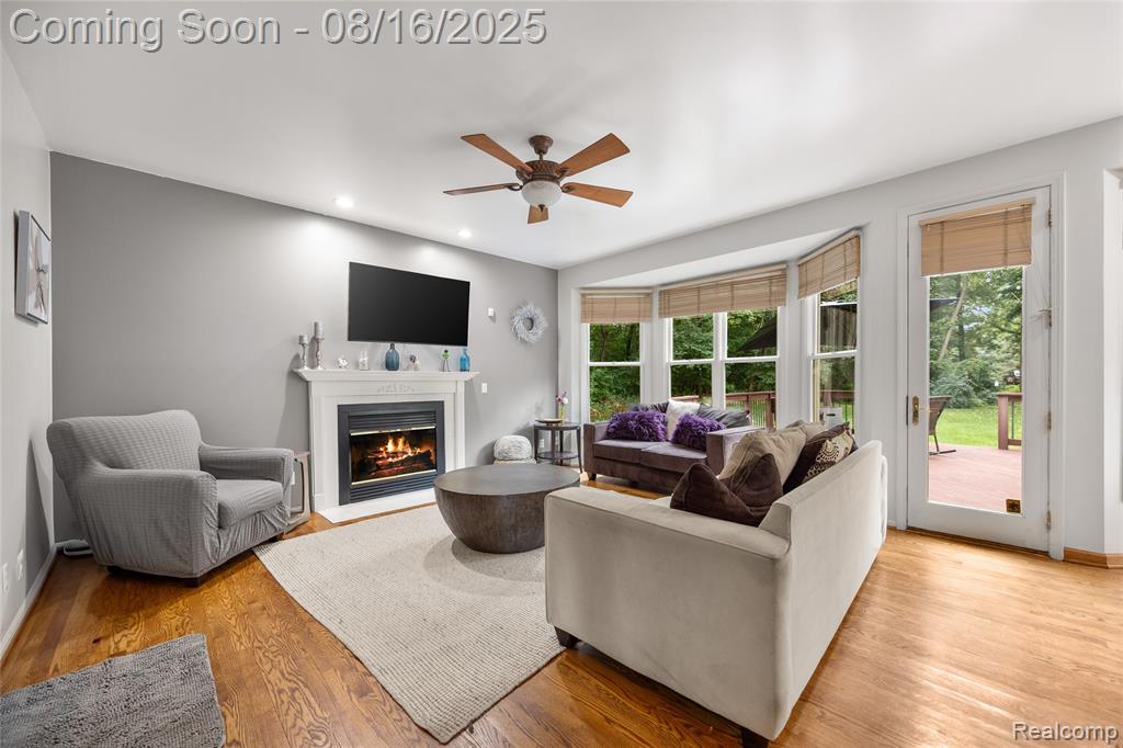 7085 Hickory Hollow Circle, Clarkston, MI 48348 — Photo 10