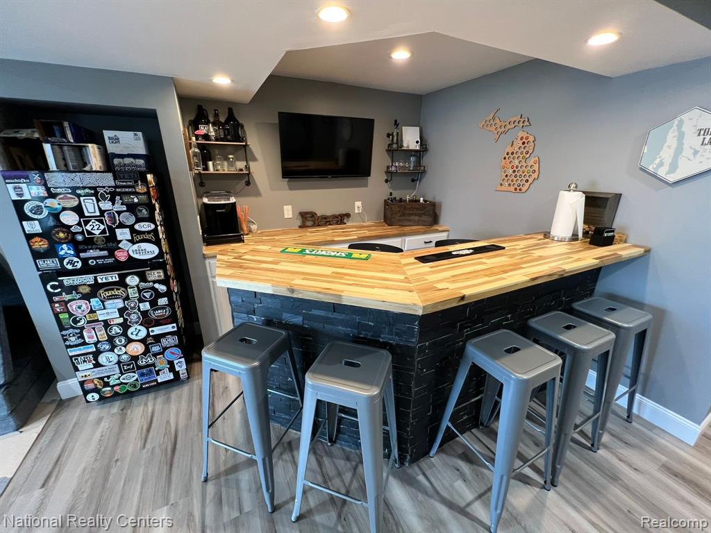 693 DEER PATH Trail, Waterford, MI 48327 — Photo 20
