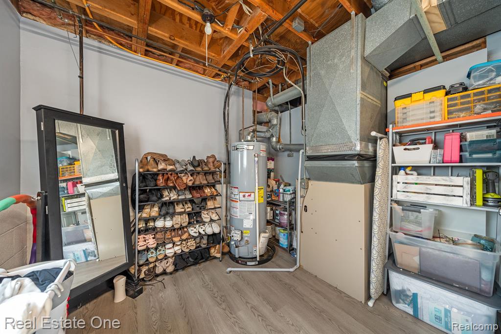 61 TECUMSEH Street, Clawson, MI — Photo 24