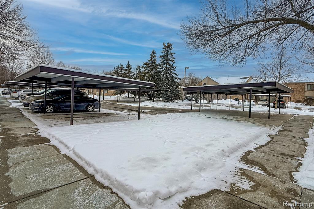 42739 Lilley Pointe Drive, Canton, MI, 48187