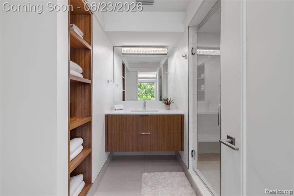 2700 Squirrel Road, Bloomfield Hills, MI 48304 — Photo 42