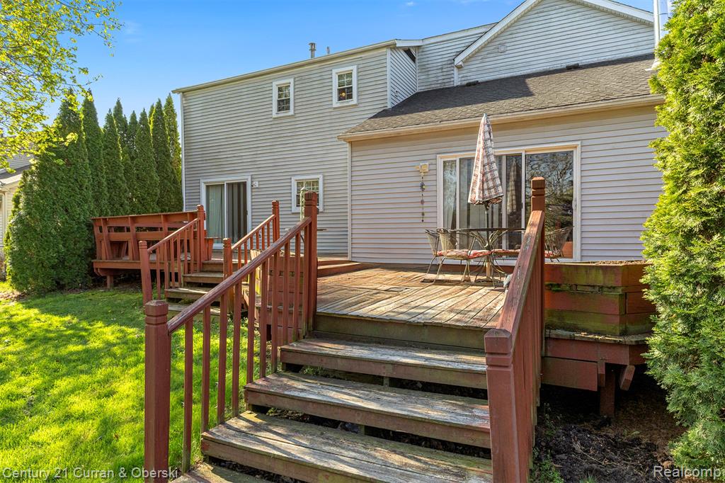 8095 S Huron River Drive, Ypsilanti, MI 48197 — Photo 31