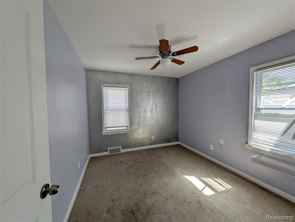 19160 FREELAND Street, Detroit, MI 48235 — Photo 9