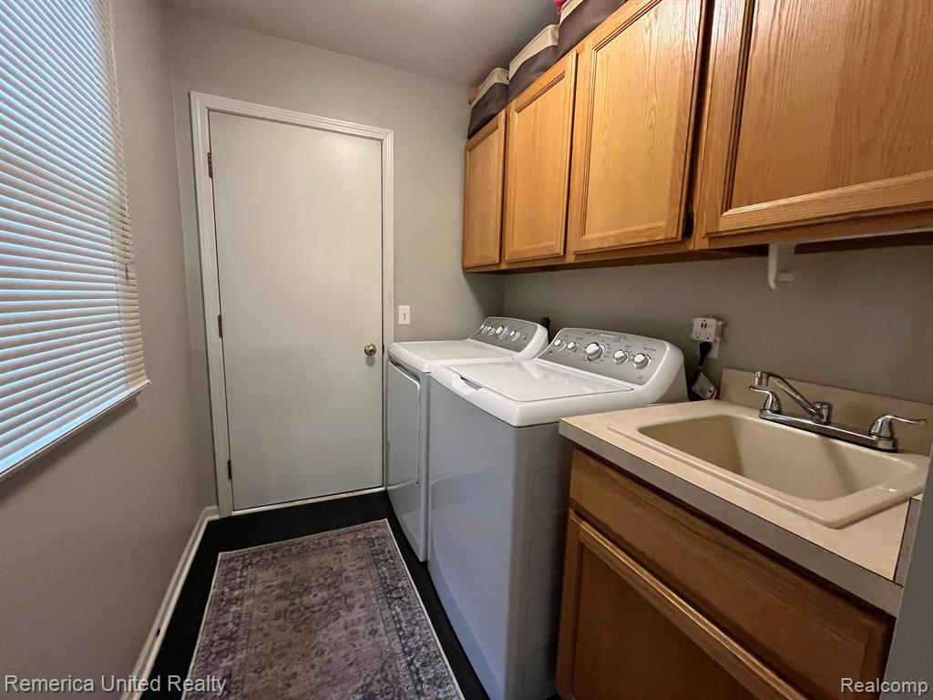 4465 GOLF VIEW Drive, Brighton, MI 48116 — Photo 15