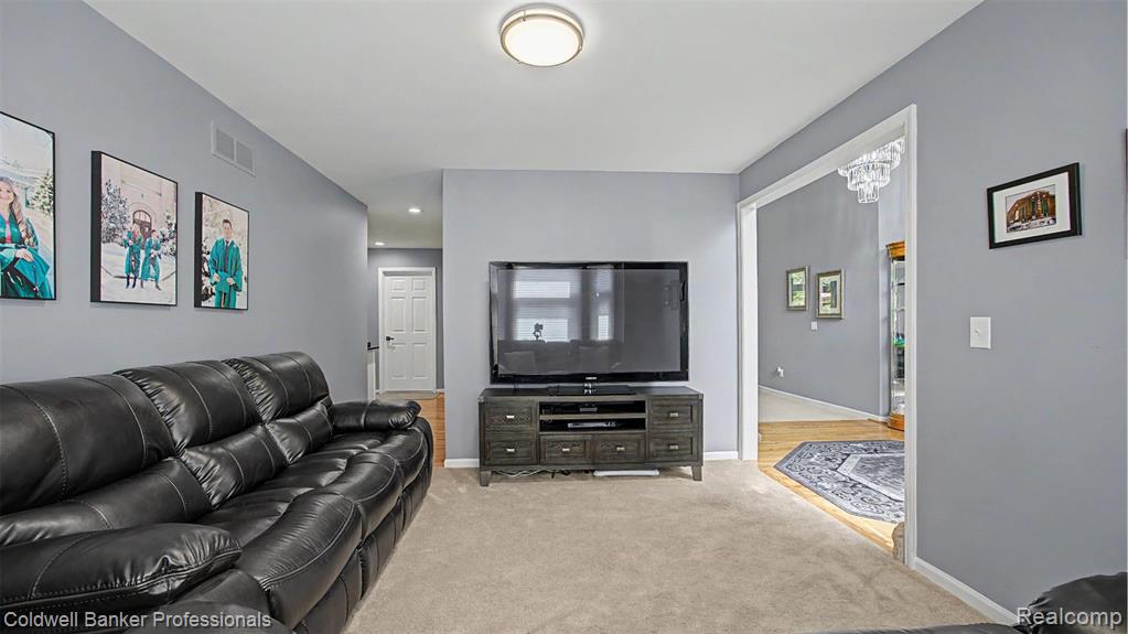 43662 Vintners Place Drive, Sterling Heights, MI 48314 — Photo 14