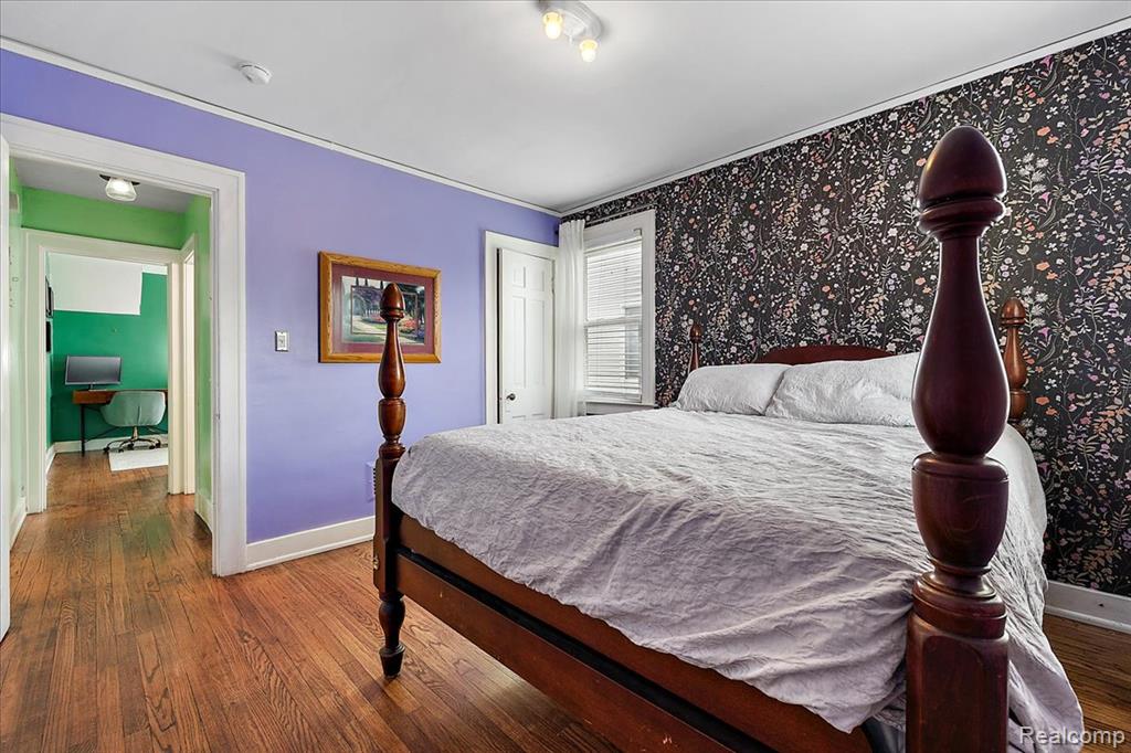 854 PINECREST Drive, Ferndale, MI 48220 — Photo 15