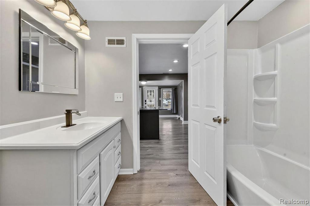 12751 Jones Street, Carleton, MI 48117 — Photo 27