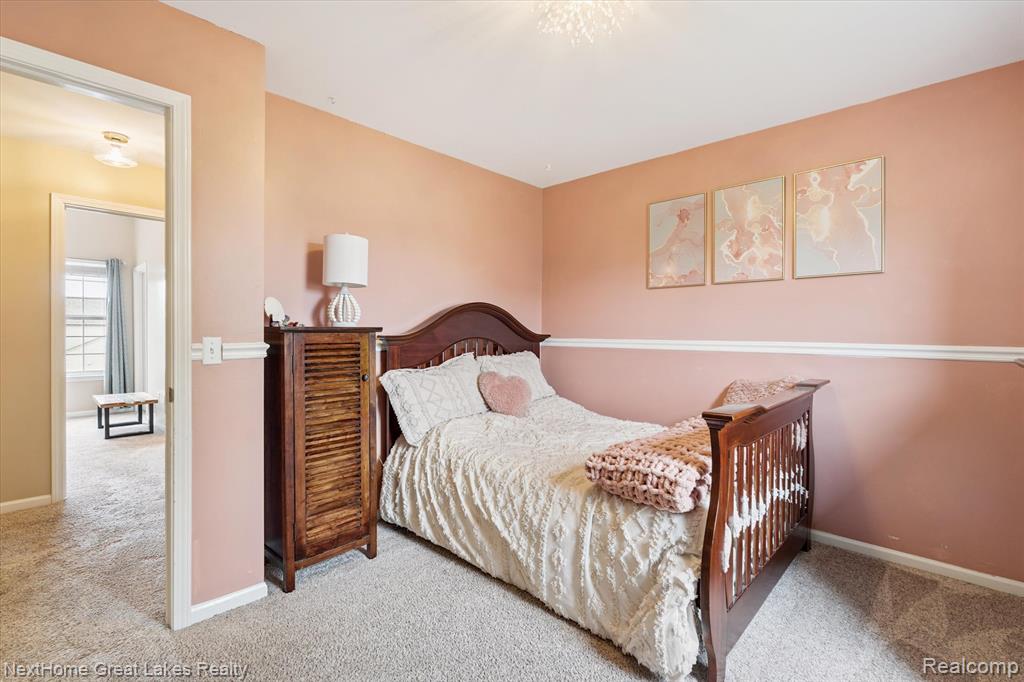 4900 Meadow Crest Circle, Holly, MI 48442 — Photo 21