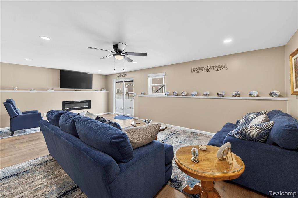 6156 Summerbrooke Circle, Fowlerville, MI 48836 — Photo 18