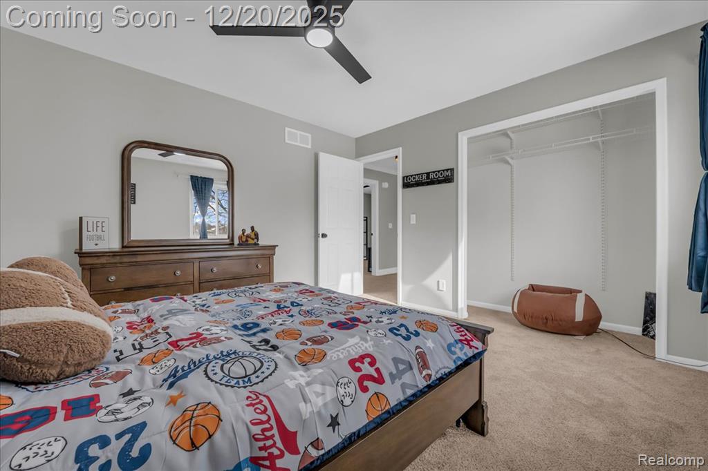 518 Charing Cross Drive, Grand Blanc, MI 48439 — Photo 36