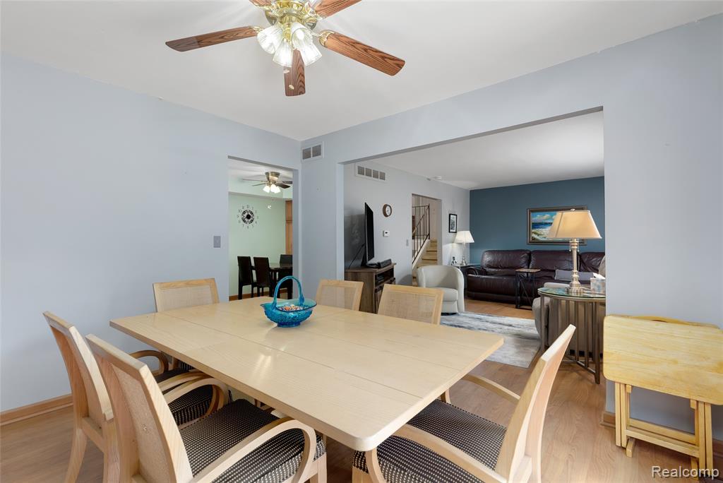 44080 Harsdale Drive, Canton, MI 48187 — Photo 11
