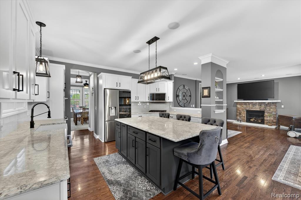 744 Constitution Street, Canton, MI 48188 — Photo 16