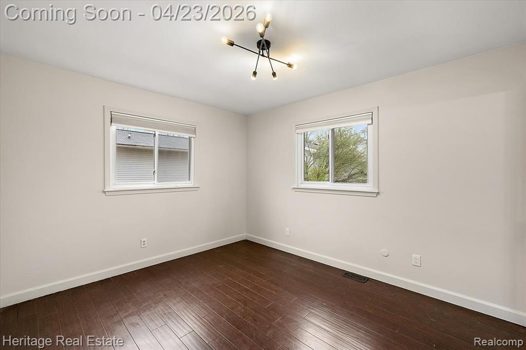 7640 Granite, Washington, MI — Photo 15