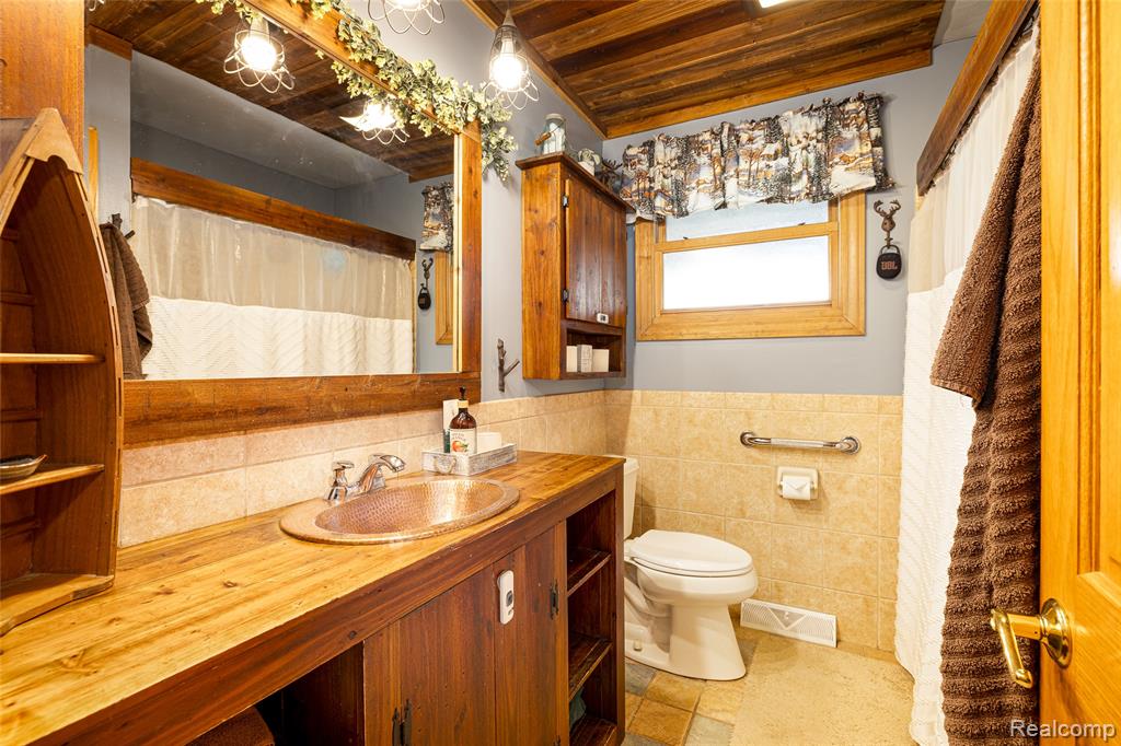 4609 Parker Drive, Howell, MI 48843 — Photo 16