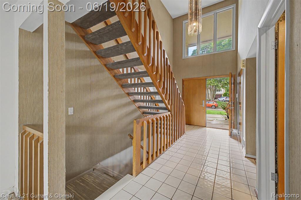 4231 Windridge Court, West Bloomfield, MI 48323 — Photo 3