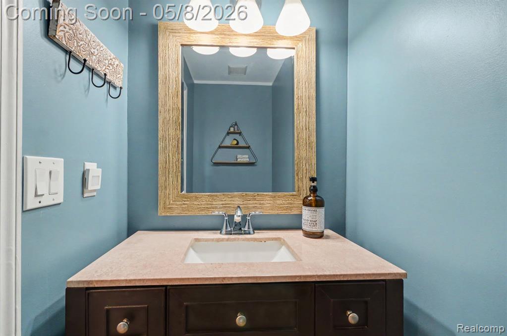 3907 Kelsey Road, Lake Orion, MI — Photo 12