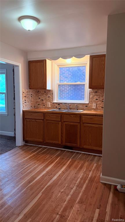 8875 Manor Street, Detroit, MI 48204 — Photo 10