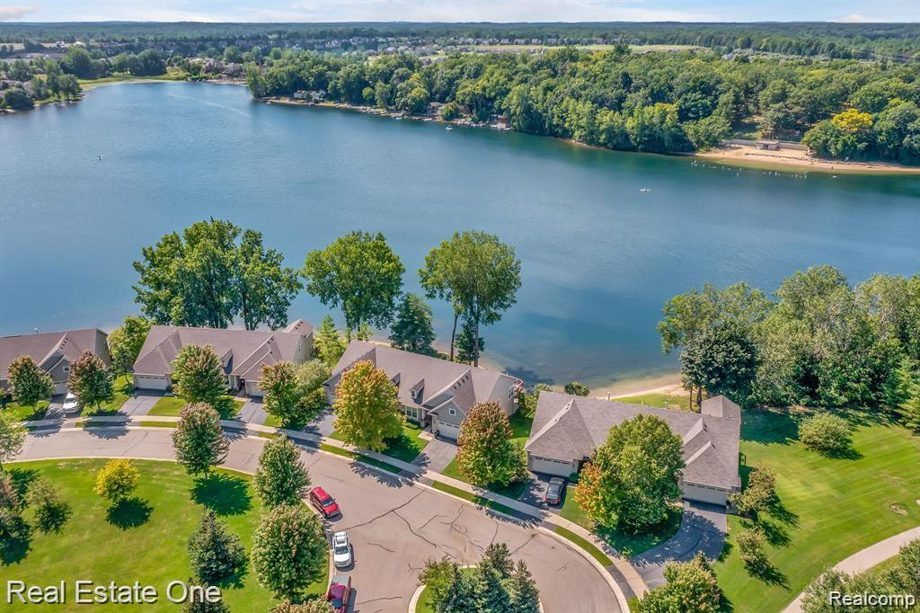 963 STONY LAKE, Oxford, MI 48371 — Photo 57