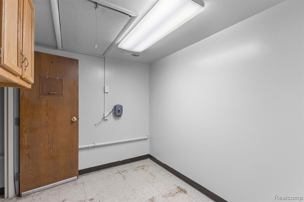 435 SUMPTER Road, Van Buren, MI 48111 — Photo 26
