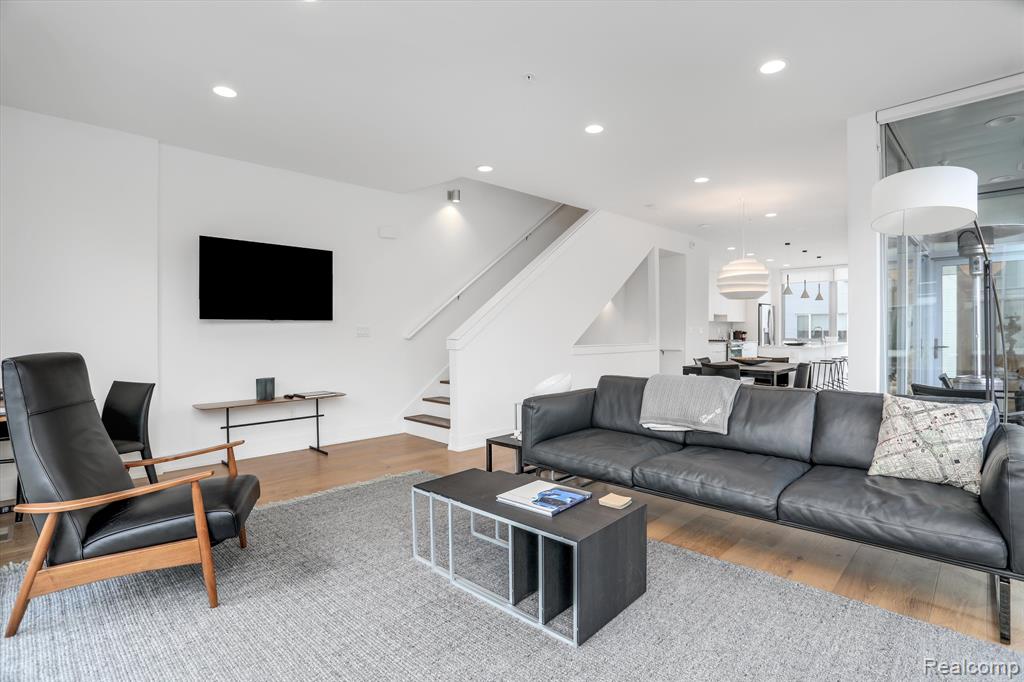 245 Alfred Street, Detroit, MI 48201 — Photo 6