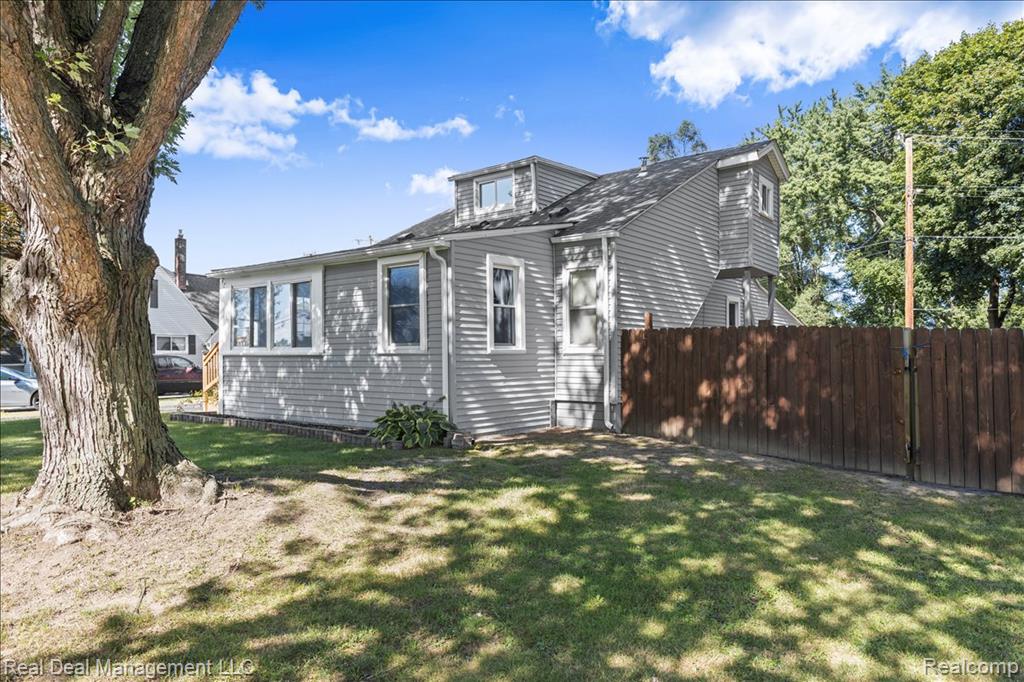 4414 Monroe Avenue, Waterford, MI 48329 — Photo 6