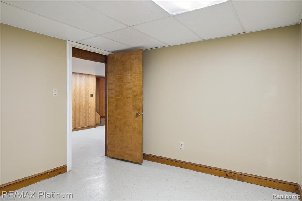 2123 Winewood Avenue, Ann Arbor, MI 48103 — Photo 34