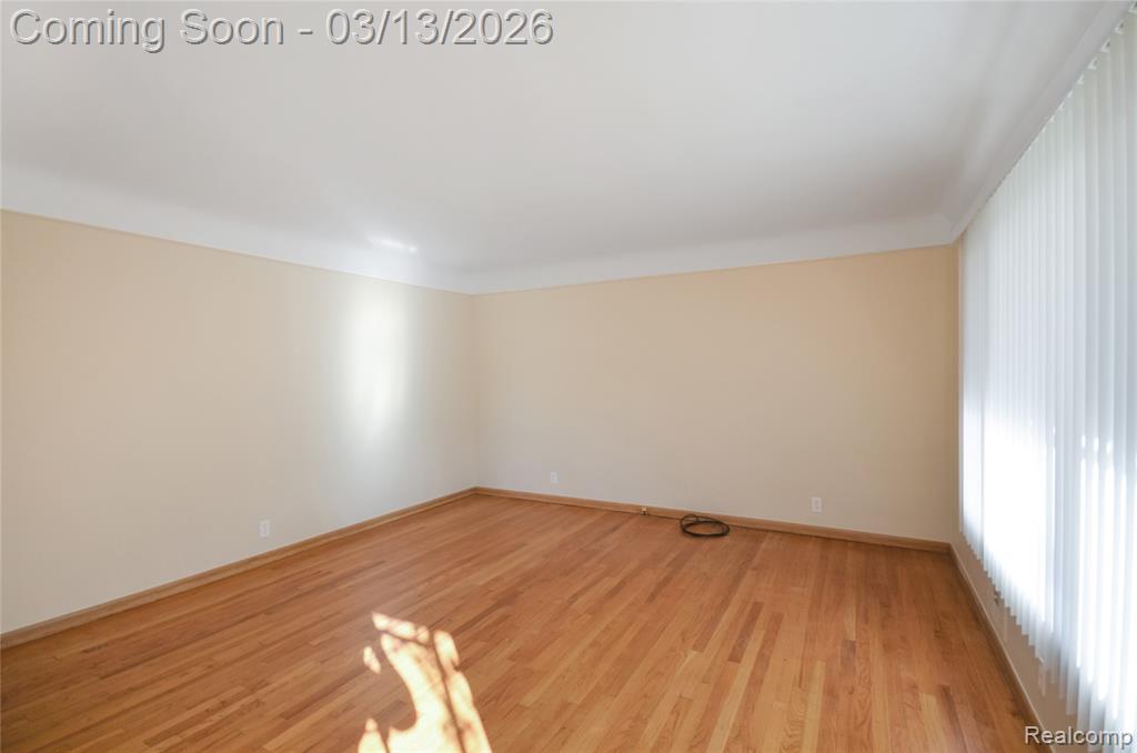 8565 Dale, Center Line, MI 48015 — Photo 8