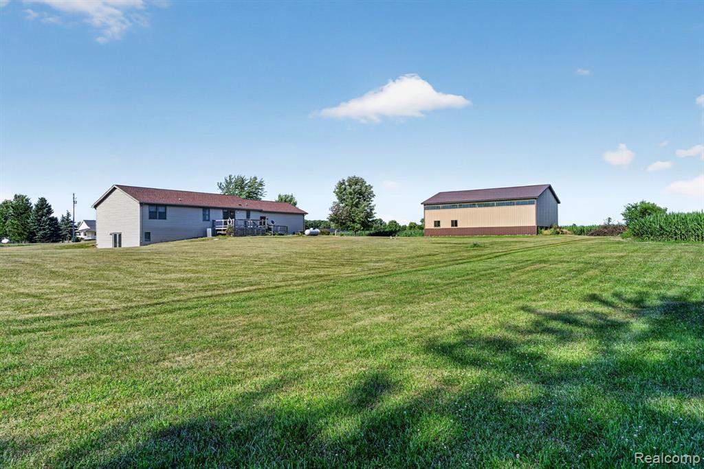 9889 Ditch Road, Chesaning, MI 48616 — Photo 55
