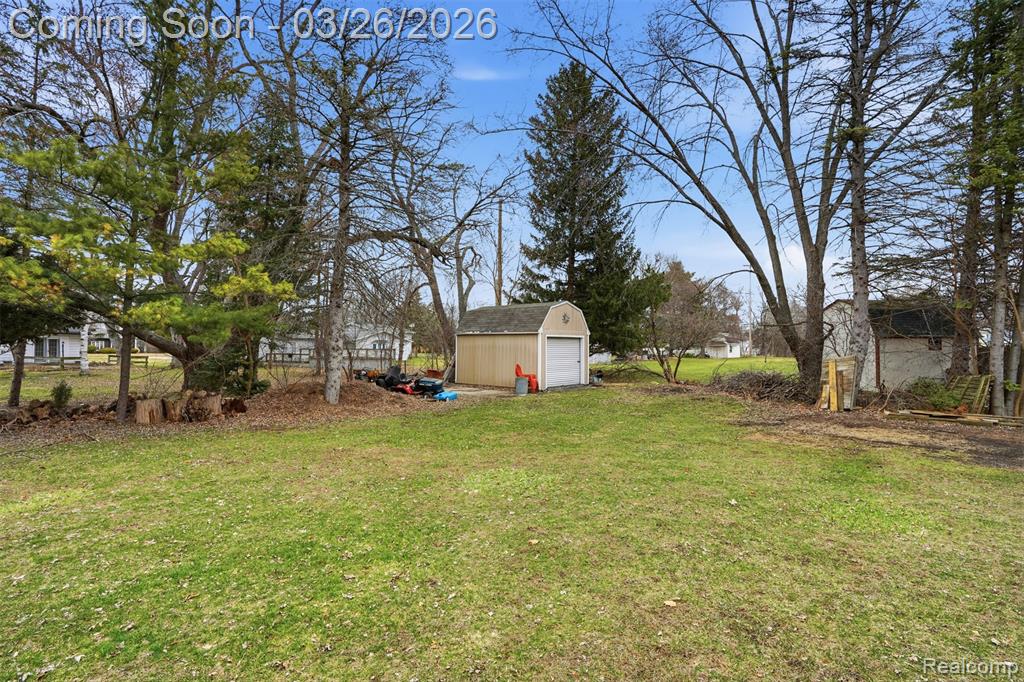 5371 Tuliptree Court, Flint, MI 48532 — Photo 36