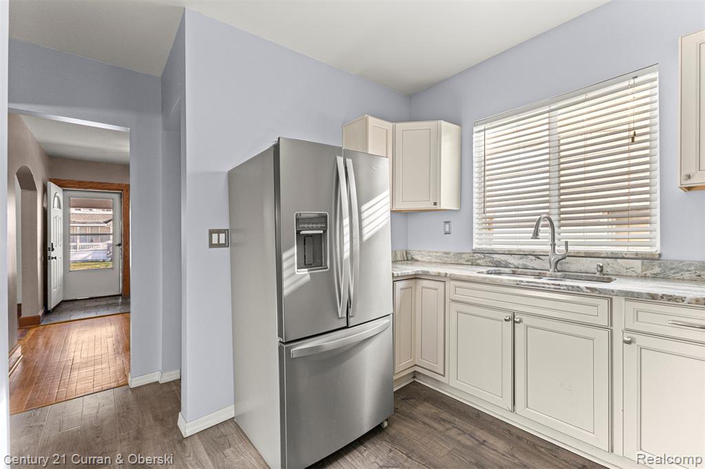 4921 Martin Street, Detroit, MI 48210 — Photo 16