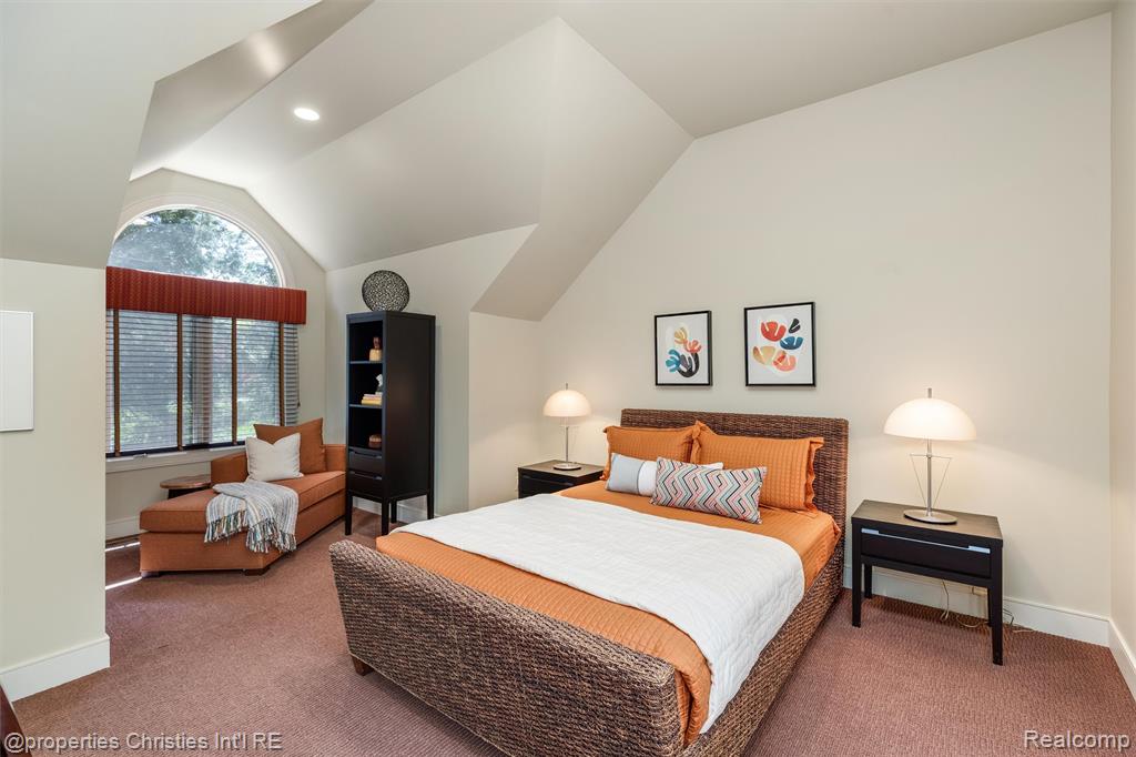 4712 Buckby Cross, Bloomfield Hills, MI 48302 — Photo 37