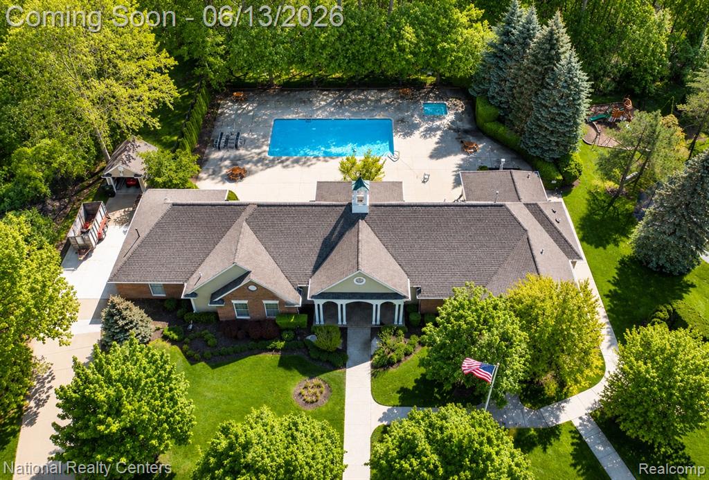4033 Berkshire Drive, Sterling Heights, MI 48314 — Photo 13