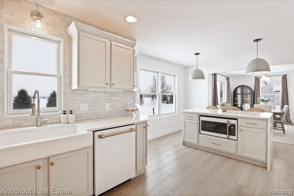 10199 Lange Road, Birch Run, MI 48415 — Photo 21