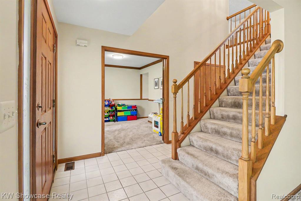 10100 Abrams, Brighton, MI 48114 — Photo 22