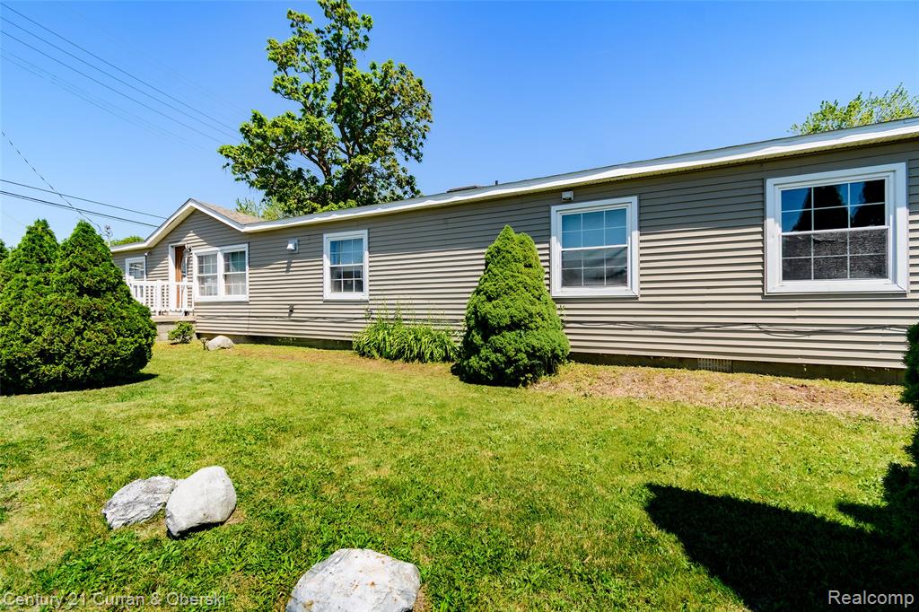 13045 Strong Boulevard, South Rockwood, MI — Photo 39