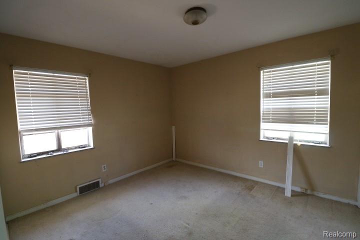 420 S Lynch Street, Flint, MI 48503 — Photo 10