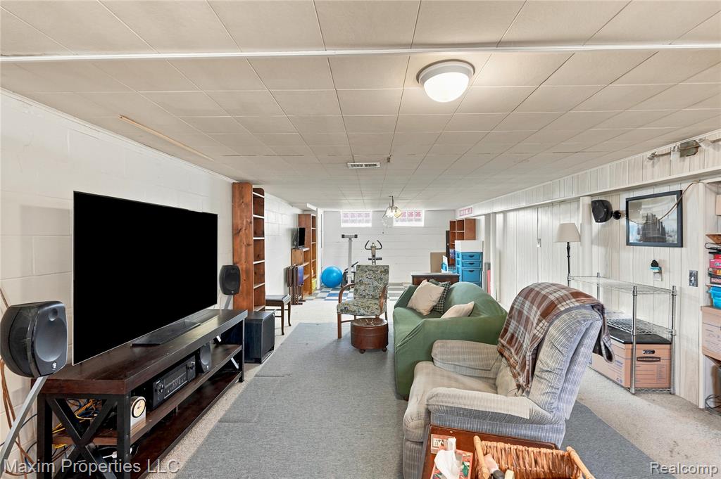 33214 Sheridan Street, Garden City, MI — Photo 21