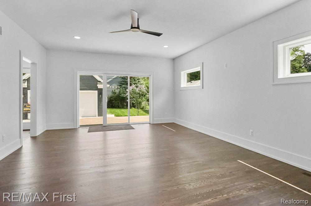 639 S BLAIR Avenue, Royal Oak, MI 48067 — Photo 12