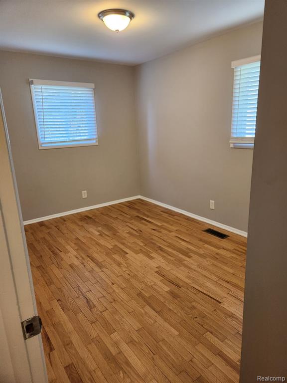 501 VIRGINIA Avenue, East Lansing, MI 48823 — Photo 11