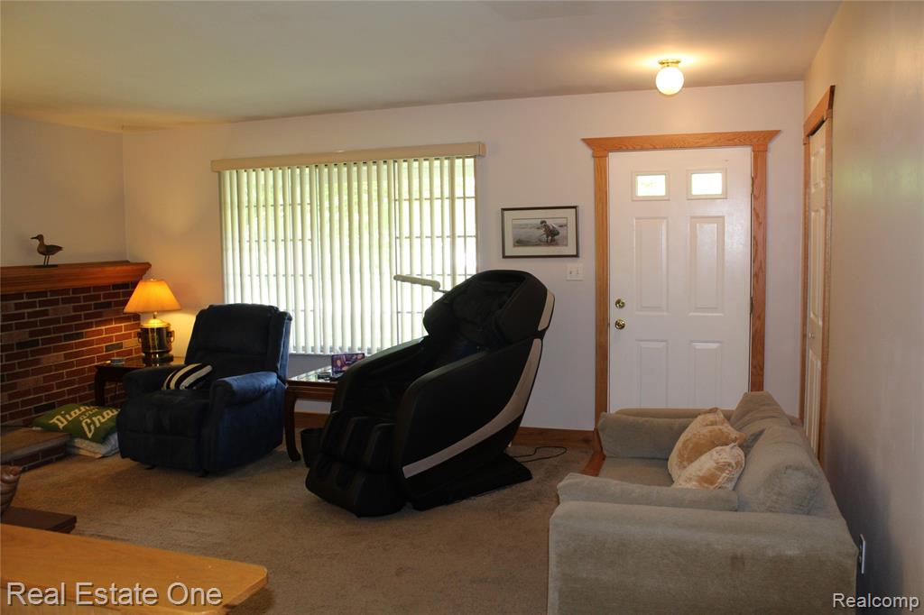 1425 N Alstott Drive, Howell, MI 48843 — Photo 8
