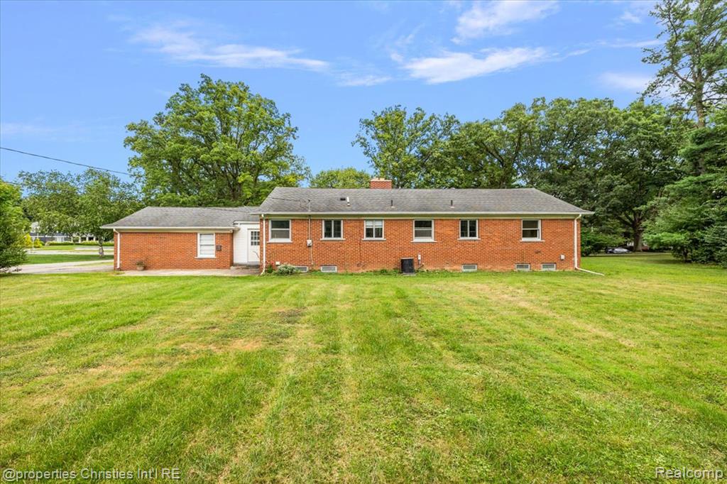 6030 Lahser Road, Bloomfield, MI — Photo 32
