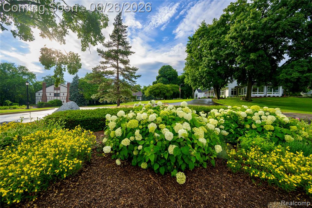 42160 Woodward Avenue, 7, Bloomfield Hills, MI 48304 — Photo 26