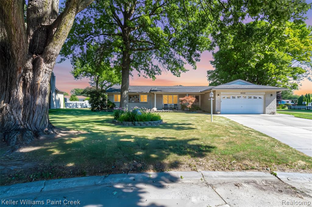 35152 Kesler Court, Clinton Twp, MI 48035