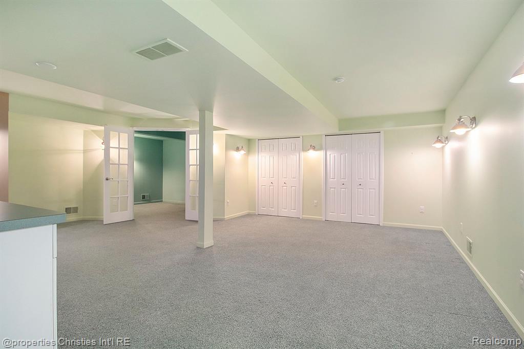 7487 GREEN MEADOW Lane, Canton, MI 48187 — Photo 22